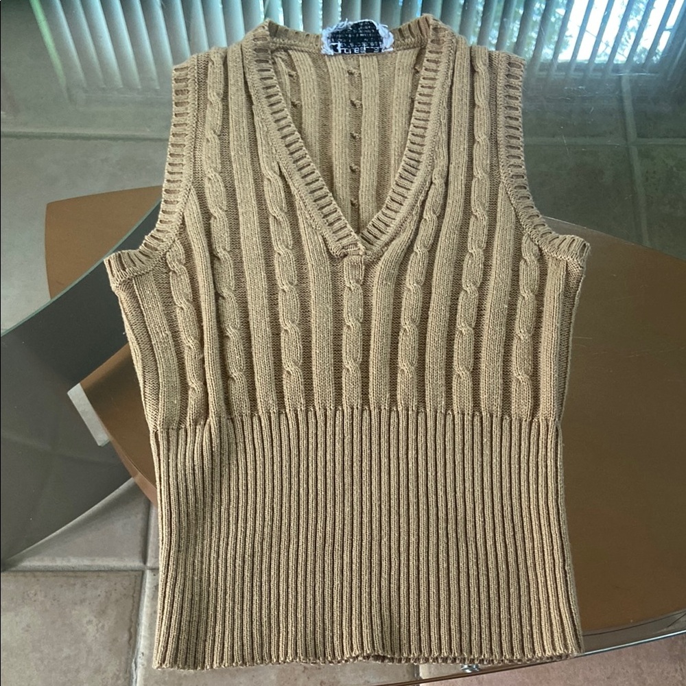 Vtg Loubella cable knit vest